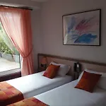 Les Mesanges 3* Saint-Martin-dʼUriage