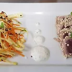 Les Mesanges ホテル