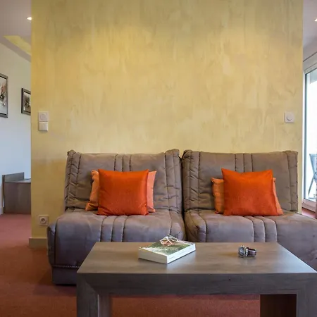 Les Mesanges Hotel 3*