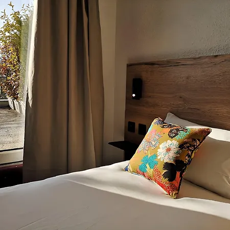 Hotell Les Mesanges 3*