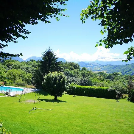 Hotell Les Mesanges Saint-Martin-dʼUriage