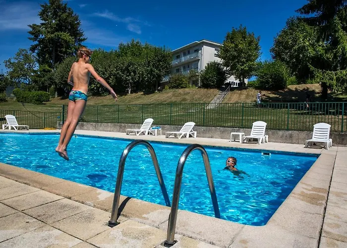 Hotell Les Mesanges Saint-Martin-dʼUriage